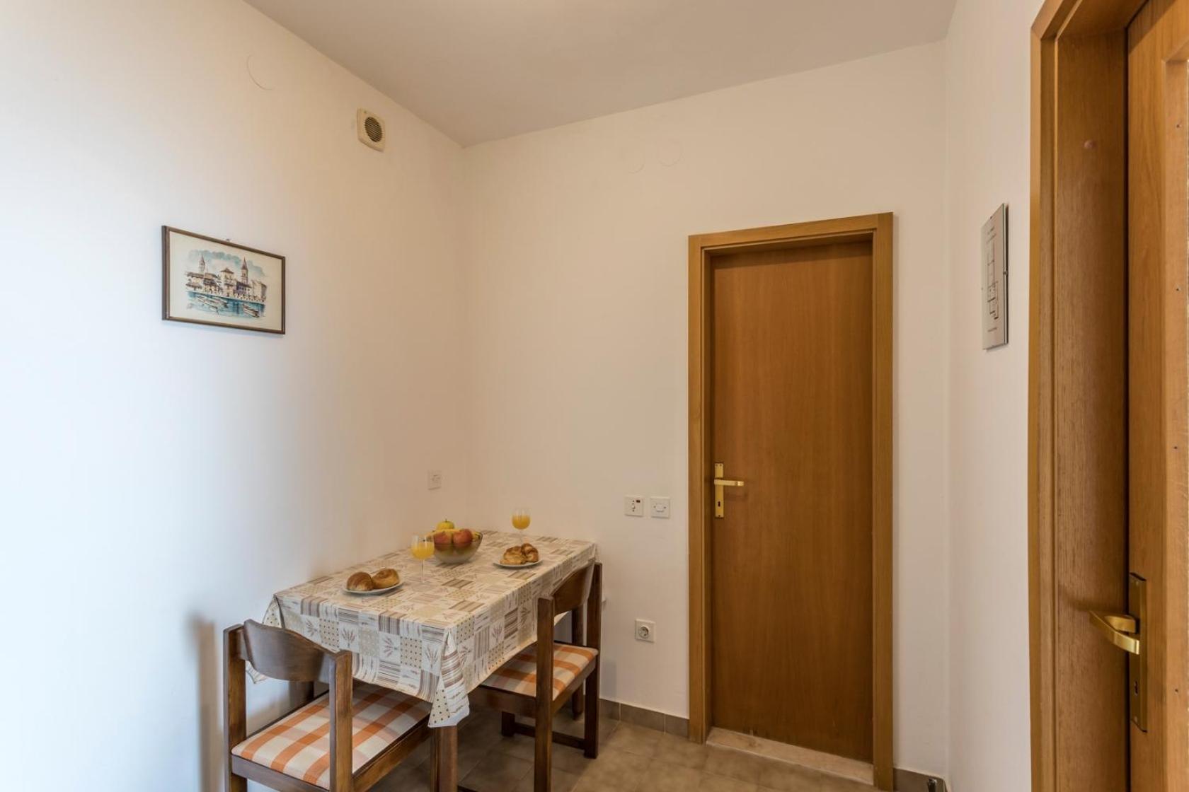 Apartments With A Parking Space Baska Voda, Makarska - 301 Eksteriør billede